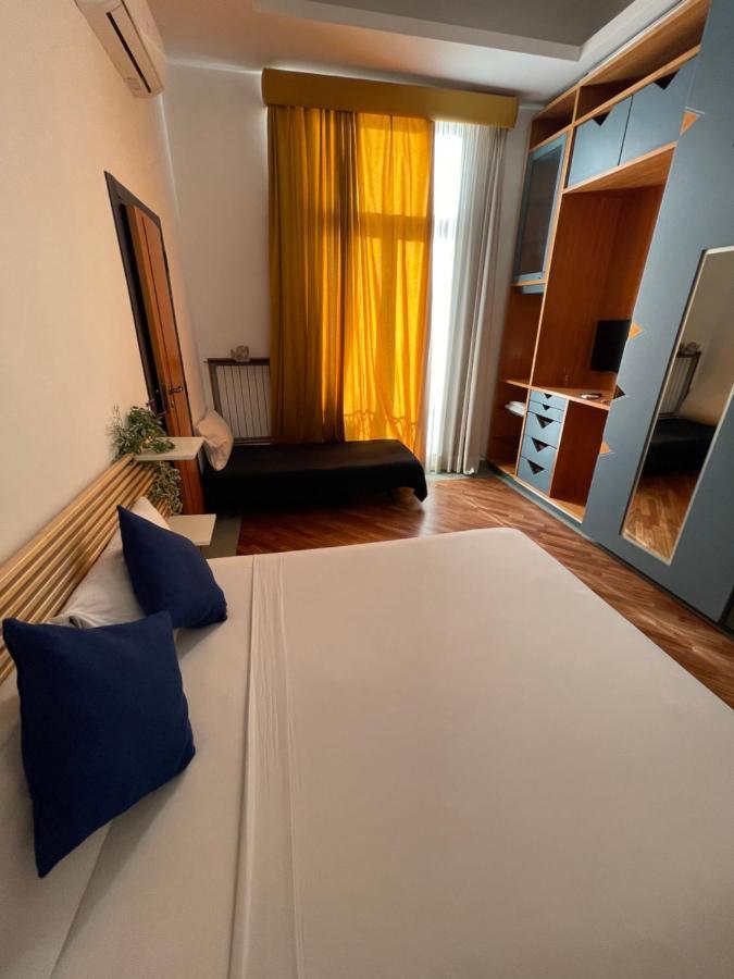 Smln Rooms & Suites Napoli Esterno foto